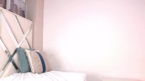 Snapshot of willow_smitt_ chatting on April 30, 1:39 pm luna online show from April 30, 1:39 pm
