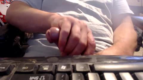 Snapshot of willowstick chatting on October 11, 10:41 pm DrainMyBalls online show from October 11, 10:41 pm