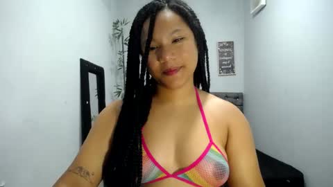Snapshot of willowsweett chatting on June 15, 11:12 am WIllow online show from June 15, 11:12 am