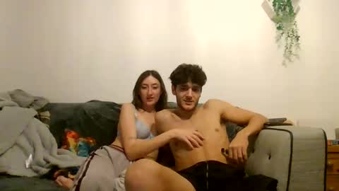 willy_est_95 online show from November 22, 11:59 pm