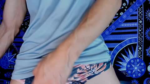 willy_veins online show from December 6, 1:51 am