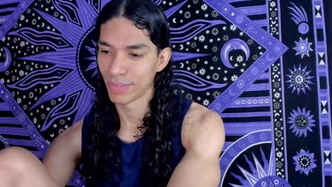 willy_veins online show from January 8, 11:43 am