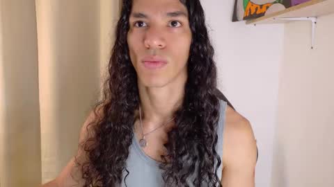 willy_veins online show from September 28, 9:03 am