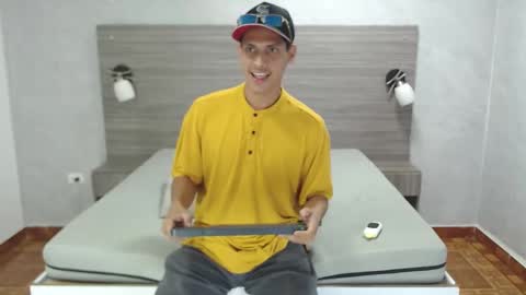 Wiltom online show from November 30, 4:05 am