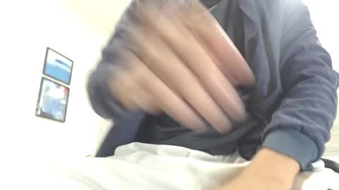 Wiltom online show from December 2, 3:34 am