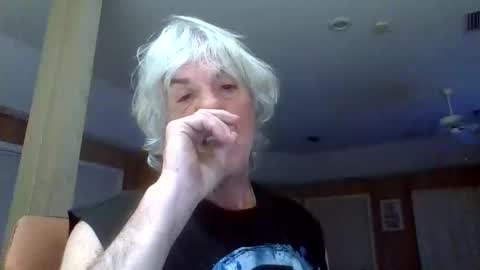 Gundja  Man online show from February 24, 3:15 am