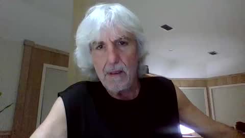 Gundja  Man online show from April 20, 5:43 am