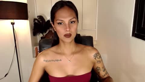 Snapshot of winidaputa chatting on March 26, 9:37 am winidaputa online show from March 26, 9:37 am