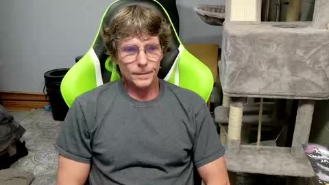 Snapshot of wirehead1970 chatting on September 12, 1:49 am wirehead1970 online show from September 12, 1:49 am