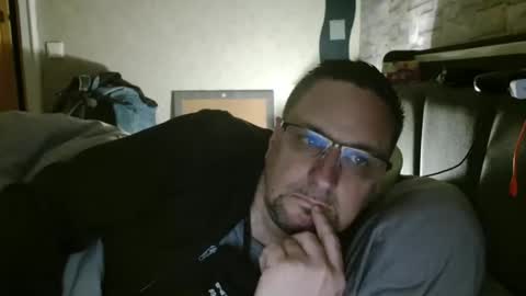 Dirty online show from February 28, 8:43 pm