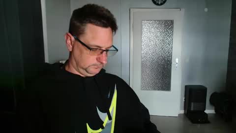 Dirty online show from April 16, 2:29 pm