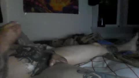 Snapshot of wisconsinhippie chatting on June 5, 3:02 am Hippieinwis online show from June 5, 3:02 am