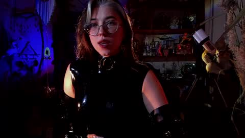 Goddess of two strapons  - Mr. long Don Mr. Pinky online show from February 4, 7:22 pm