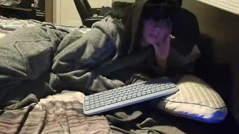 witchbitchmommy online show from November 20, 10:04 am