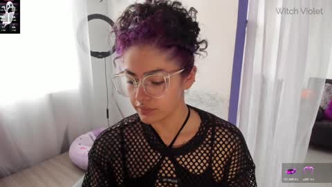     Luna Violeta  A r t i s t  online show from February 5, 8:25 pm