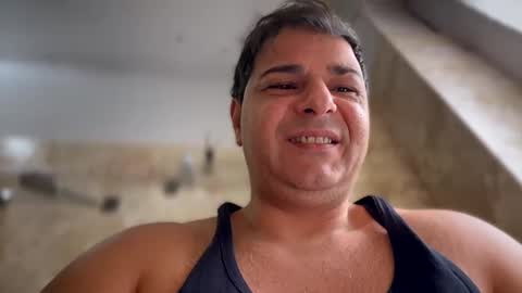 Snapshot of witebull83 chatting on January 26, 11:39 am Witebull online show from January 26, 11:39 am