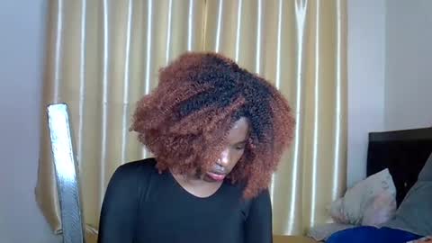 Snapshot of wizzia_khalifa chatting on February 10, 5:09 pm girlie o online show from February 10, 5:09 pm