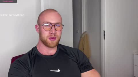 Snapshot of wlademarbergs chatting on January 15, 12:51 am Wlademar online show from January 15, 12:51 am