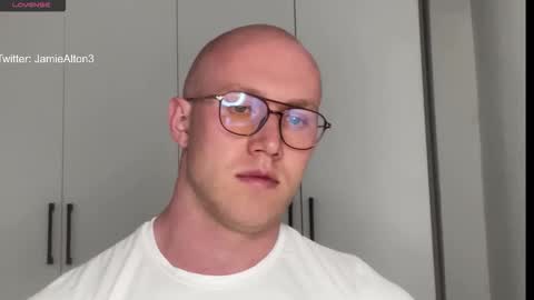 Snapshot of wlademarbergs chatting on March 20, 4:28 am Wlademar online show from March 20, 4:28 am