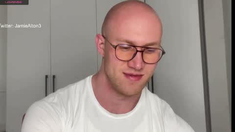 Snapshot of wlademarbergs chatting on April 13, 4:40 am Wlademar online show from April 13, 4:40 am