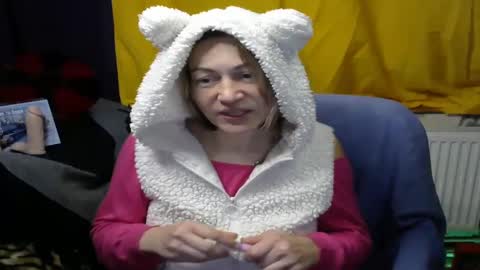 Snapshot of wleslymosw chatting on December 17, 8:43 pm wleslymosw online show from December 17, 8:43 pm