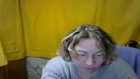 Snapshot of wleslymosw chatting on February 12, 12:22 pm wleslymosw online show from February 12, 12:22 pm