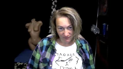 Snapshot of wleslymosw chatting on September 25, 8:40 am wleslymosw online show from September 25, 8:40 am