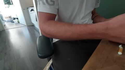 Snapshot of wnhz27 chatting on September 28, 10:53 am wnhz27 online show from September 28, 10:53 am