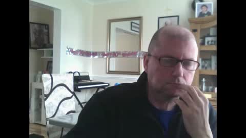 wobble444 online show from April 17, 10:51 am