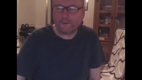 wobble444 online show from May 11, 12:16 am