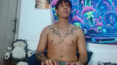 wolf_light online show from January 15, 1:21 am