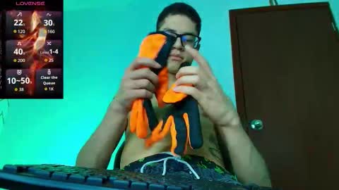  W O L F  online show from November 28, 11:24 am