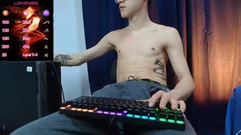  W O L F  online show from January 19, 11:25 am