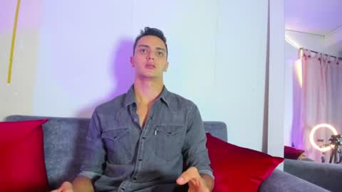 Andrew online show from June 13, 11:08 am