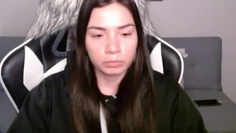 Snapshot of wolfs_daughter chatting on March 10, 2:17 am Alex online show from March 10, 2:17 am