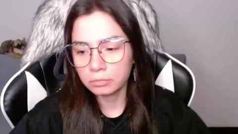 Alex online show from March 8, 1:36 am