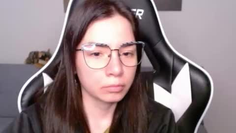 Alex online show from April 10, 3:34 am