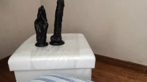 Snapshot of wolfyi chatting on January 12, 3:36 pm Sultan Blaze online show from January 12, 3:36 pm