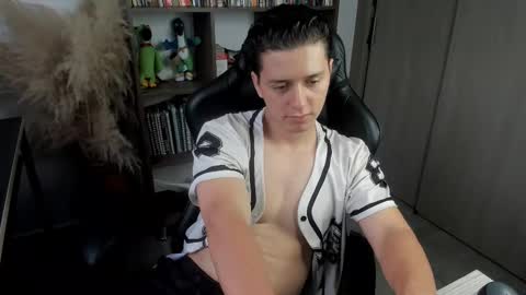 wolker_allan online show from October 25, 12:02 pm