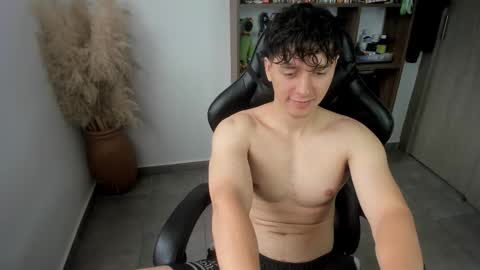 wolker_allan online show from December 22, 2:58 pm