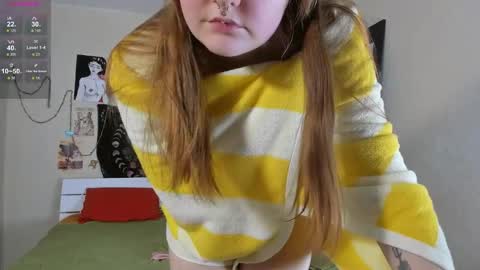 wonderconnie online show from December 14, 11:04 am