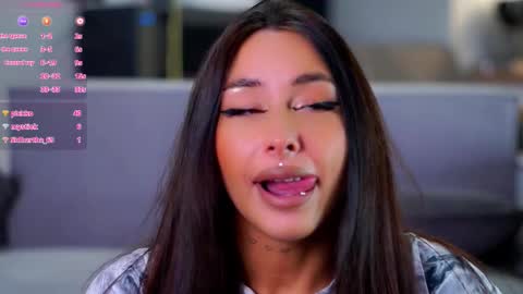 Snapshot of wonthityouback chatting on February 15, 1:20 pm Maria online show from February 15, 1:20 pm