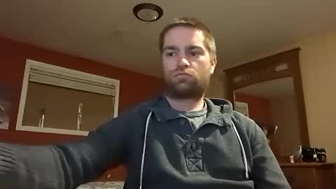 Snapshot of woodeee77 chatting on February 17, 6:53 am woodeee77 online show from February 17, 6:53 am