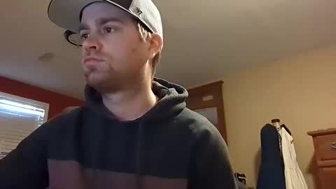 Snapshot of woodeee77 chatting on February 28, 7:25 pm woodeee77 online show from February 28, 7:25 pm