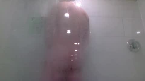 woodeee77 online show from April 26, 2:26 pm