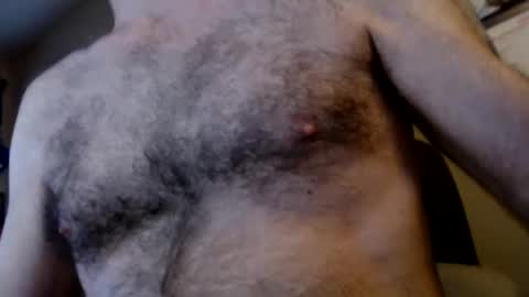 Snapshot of woodiesays chatting on January 6, 4:54 pm WoodieSays online show from January 6, 4:54 pm