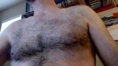 Snapshot of woodiesays chatting on February 2, 5:11 pm WoodieSays online show from February 2, 5:11 pm