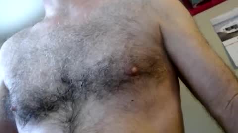 Snapshot of woodiesays chatting on March 17, 3:37 pm WoodieSays online show from March 17, 3:37 pm