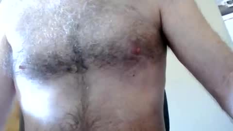 Snapshot of woodiesays chatting on March 27, 4:07 pm WoodieSays online show from March 27, 4:07 pm