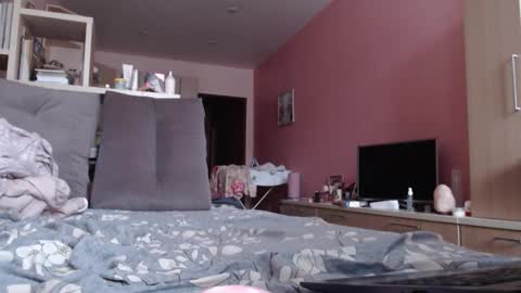 Woodland Peony online show from February 18, 5:25 am